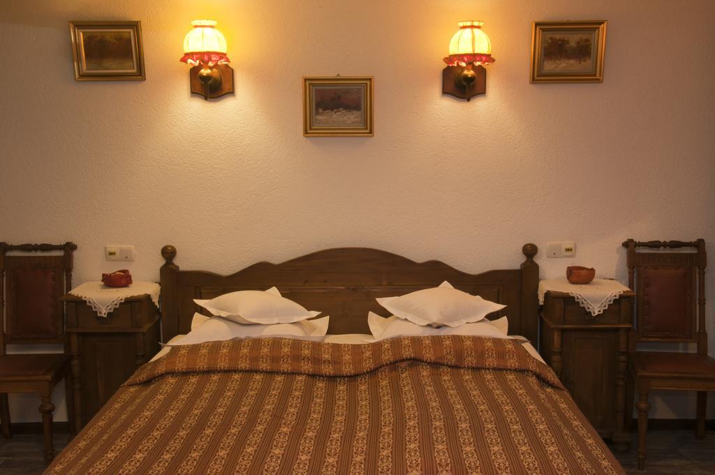 La Marele Moft Hotel Slănic Værelse billede